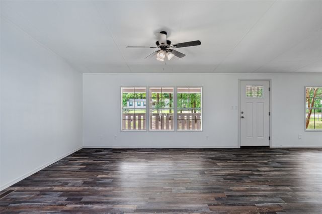 8016 Kingwood Drive, Shreveport, LA 71107