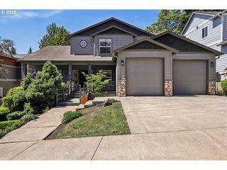 2445 W 10TH St, Washougal, WA 98671