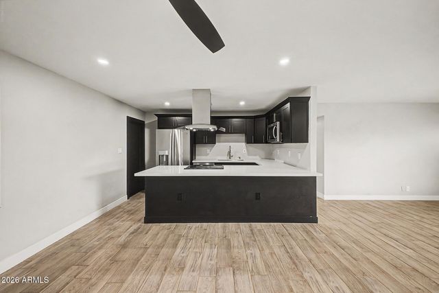 4038 W MARYLAND Avenue, Phoenix, AZ 85019