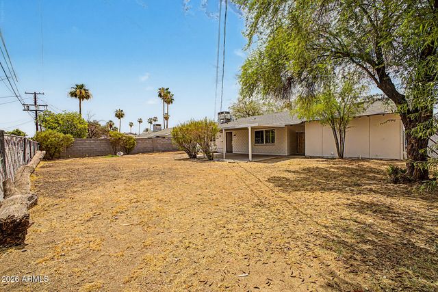 4038 W MARYLAND Avenue, Phoenix, AZ 85019