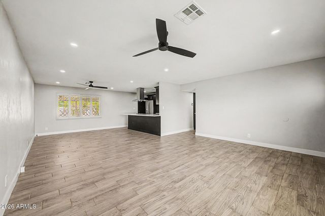 4038 W MARYLAND Avenue, Phoenix, AZ 85019