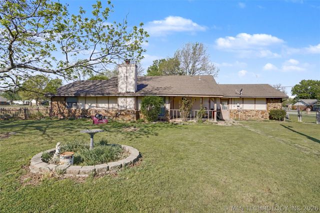 8217 N 165th Avenue, Owasso, OK 74055