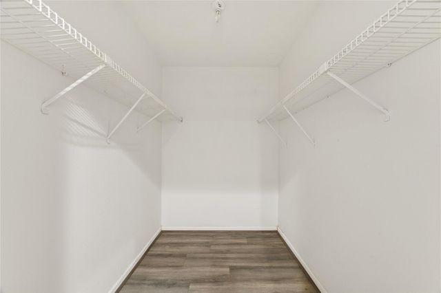 15215 Mcconn Street, Webster, TX 77598