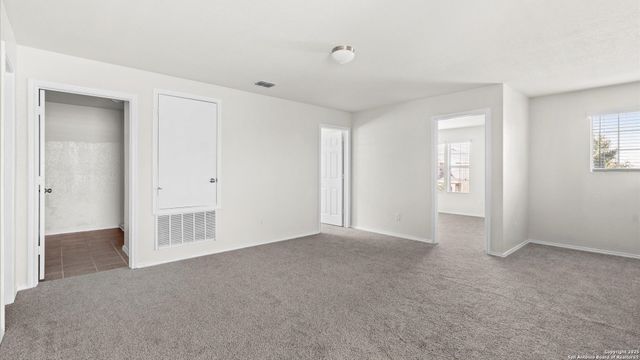 11842 Silver Coins, San Antonio, TX 78254