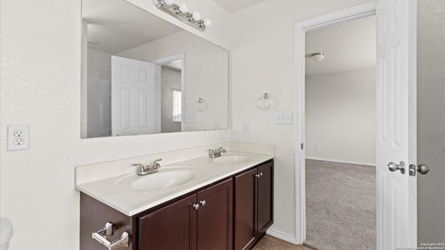 11842 Silver Coins, San Antonio, TX 78254