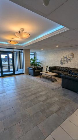 740 East Broadway 2F, Long Beach, NY 11561