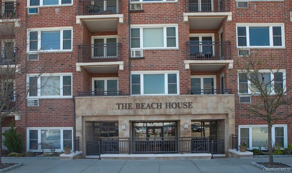 740 East Broadway 2F, Long Beach, NY 11561