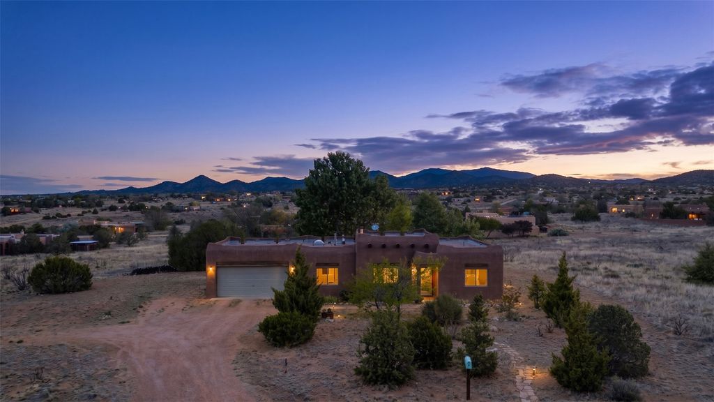 5 Eldorado, Santa Fe, NM 87508