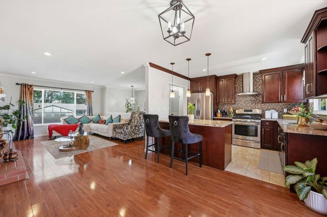 2601 Evergreen Drive, San Bruno, CA 94066