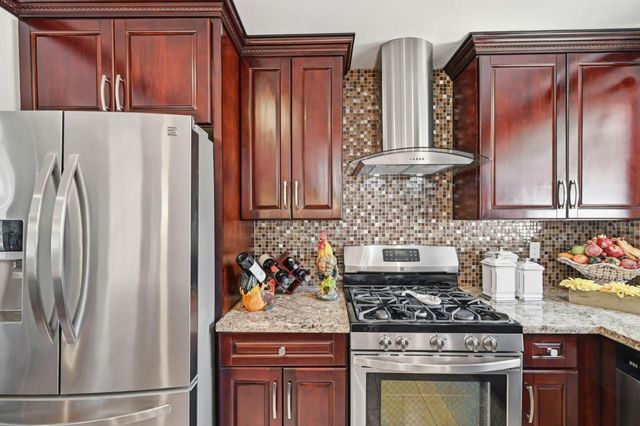 2601 Evergreen Drive, San Bruno, CA 94066