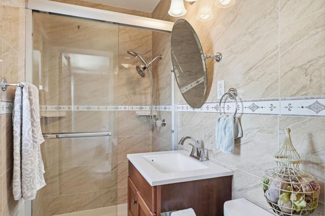 2601 Evergreen Drive, San Bruno, CA 94066