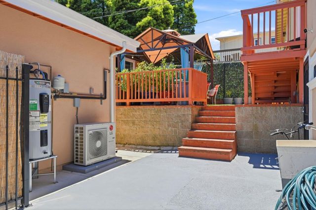 2601 Evergreen Drive, San Bruno, CA 94066