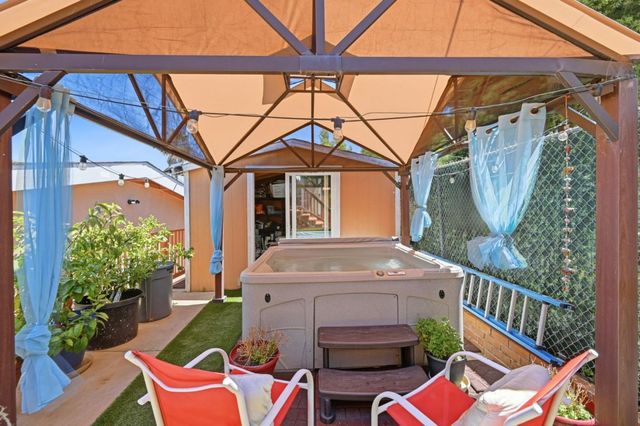 2601 Evergreen Drive, San Bruno, CA 94066