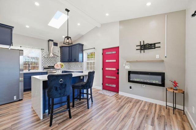2601 Evergreen Drive, San Bruno, CA 94066