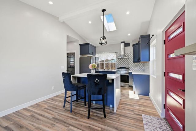 2601 Evergreen Drive, San Bruno, CA 94066