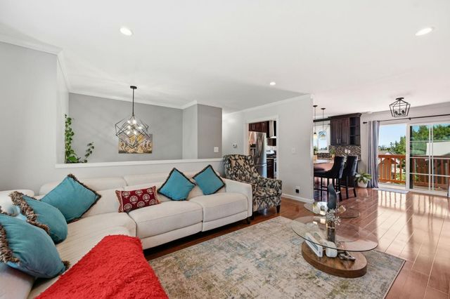 2601 Evergreen Drive, San Bruno, CA 94066