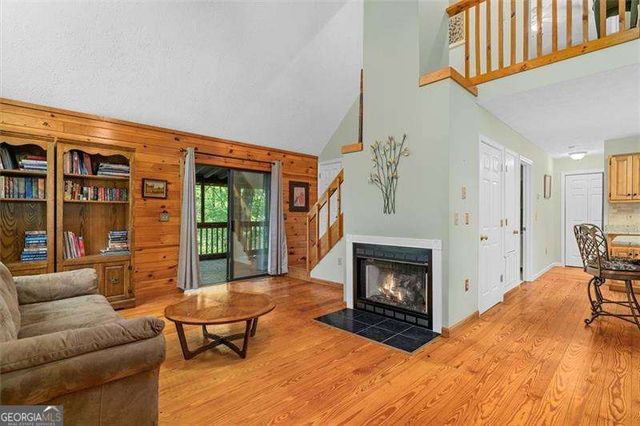 1083 Mountain Oak Road, Ellijay, GA 30536