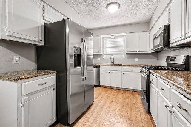 3821 W Oakcliff Drive, Oklahoma City, OK 73135