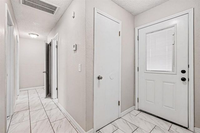 3821 W Oakcliff Drive, Oklahoma City, OK 73135