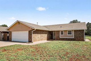 3821 W Oakcliff Drive, Oklahoma City, OK 73135