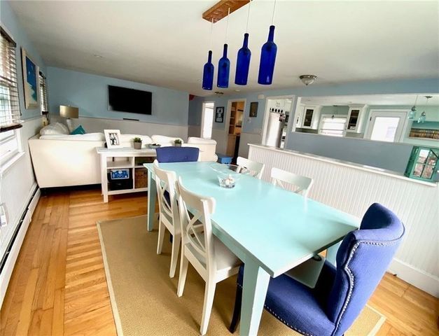 85 Eustis Street, Newport, RI 02840