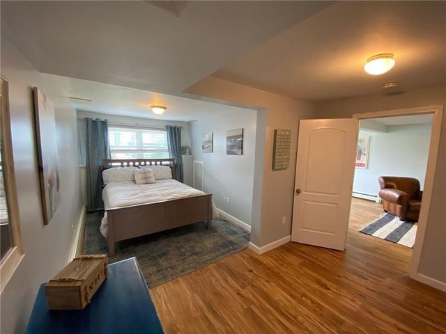 85 Eustis Street, Newport, RI 02840