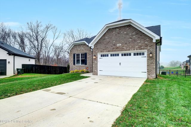 120 Burlington Ct, Mt Washington, KY 40047