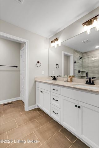 120 Burlington Ct, Mt Washington, KY 40047