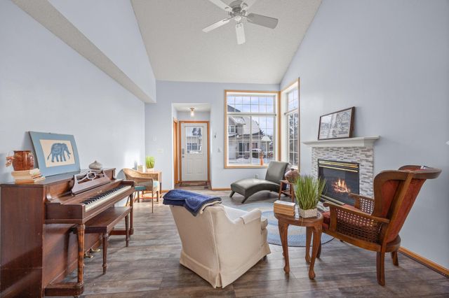 12688 74th Avenue N, Maple Grove, MN 55369