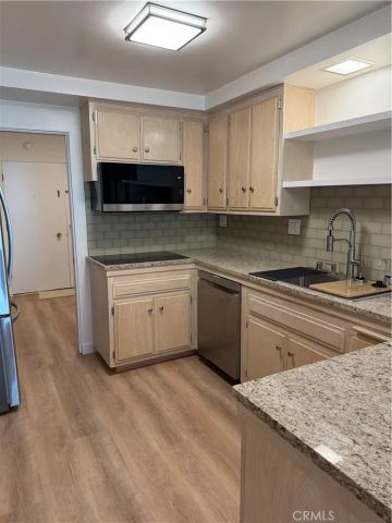 32646 Coastsite Drive 101, Rancho Palos Verdes, CA 90275