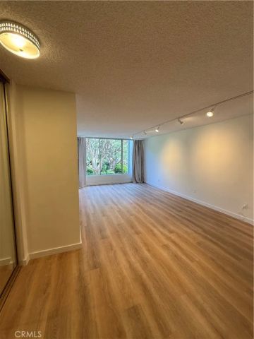 32646 Coastsite Drive 101, Rancho Palos Verdes, CA 90275