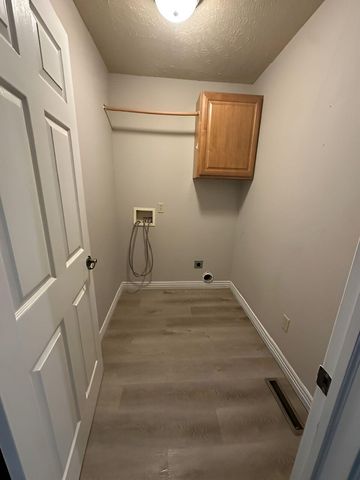 819 S Southgate Drive, Nixa, MO 65714