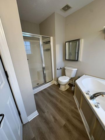 819 S Southgate Drive, Nixa, MO 65714