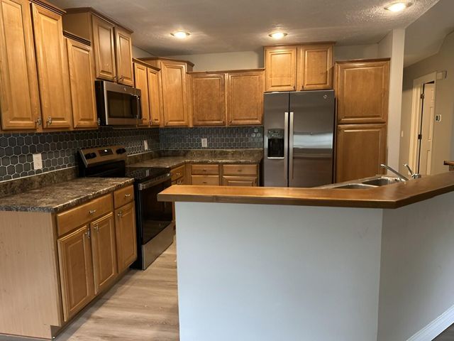 819 S Southgate Drive, Nixa, MO 65714