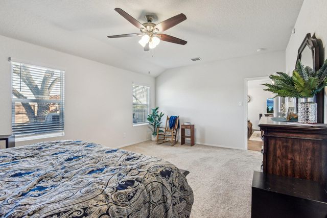 759 Ocelot CT, Seguin, TX 78155