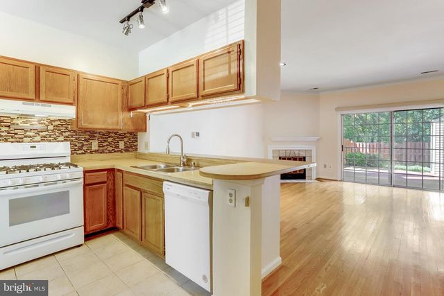 7170 WESTFIELD CT, Alexandria, VA 22306