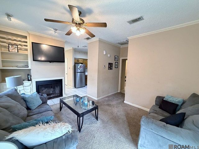 5235 Cumberland Cove Dr, Baton Rouge, LA 70817