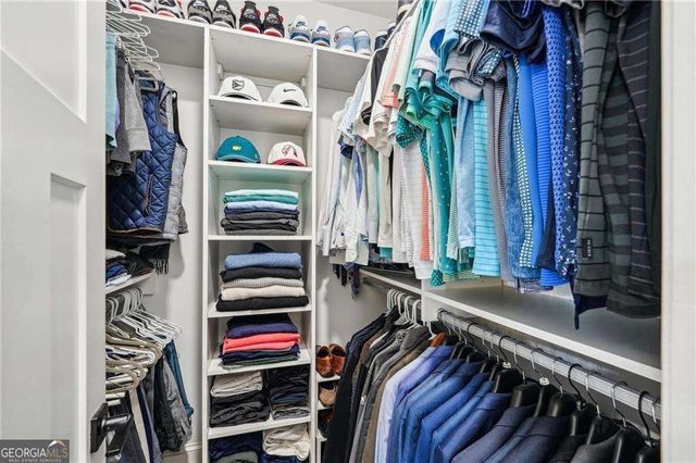 3851 Glenhurst Drive SE, Smyrna, GA 30080