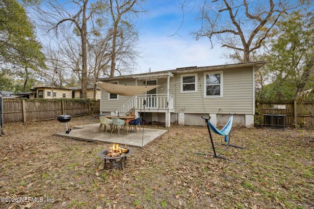 2846 CHEROKEE Circle W, Jacksonville, FL 32205