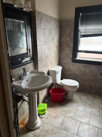 1991 Lawrence Street, Detroit, MI 48206