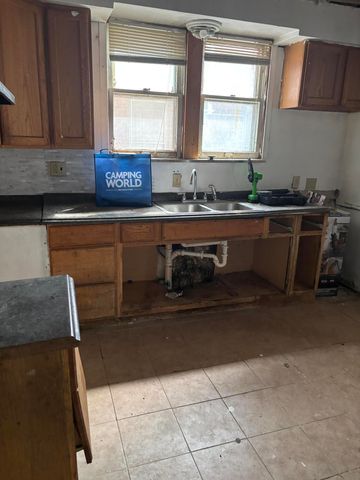 1991 Lawrence Street, Detroit, MI 48206