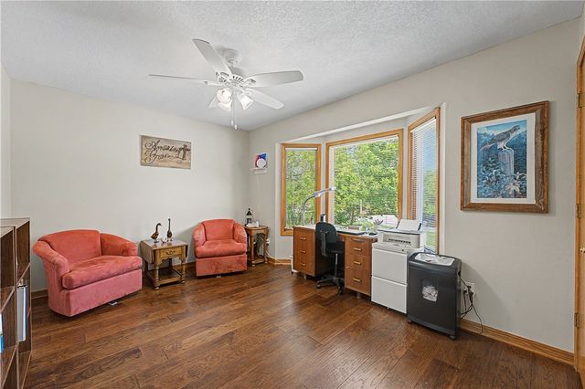 31 Skelton Drive, Bella Vista, AR 72715