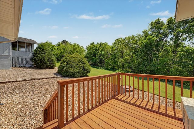 31 Skelton Drive, Bella Vista, AR 72715