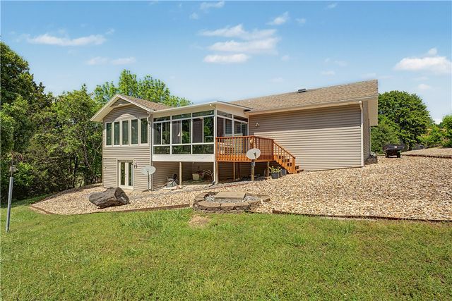 31 Skelton Drive, Bella Vista, AR 72715