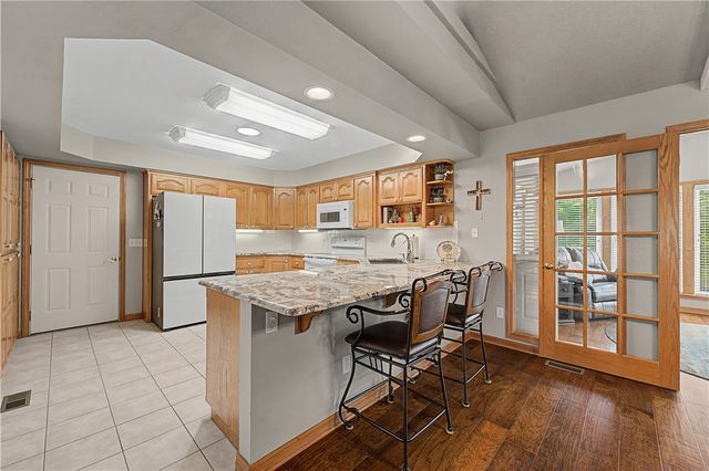 31 Skelton Drive, Bella Vista, AR 72715
