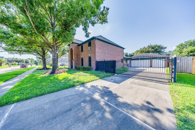 19923 Arbor Creek Drive, Katy, TX 77449