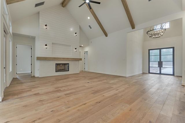 18332 Woodstream Crossing Road, Montgomery, TX 77316