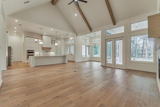 18332 Woodstream Crossing Road, Montgomery, TX 77316