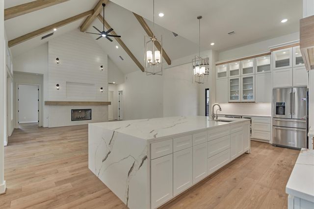 18332 Woodstream Crossing Road, Montgomery, TX 77316