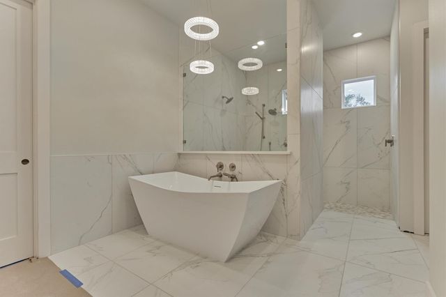 18332 Woodstream Crossing Road, Montgomery, TX 77316